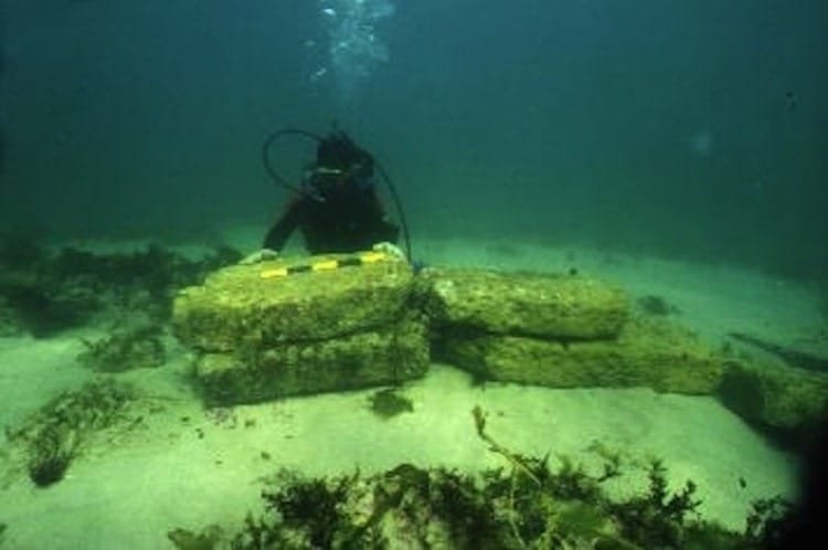 The sunken city of God Krishna "Dwarka