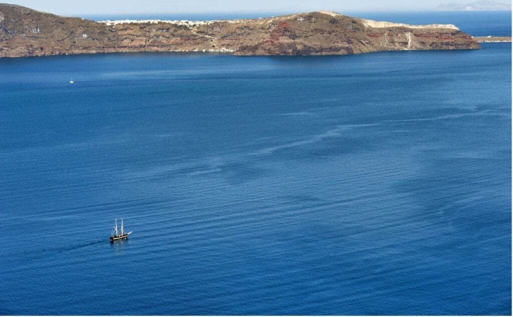 Santorini & the myth of the Lost city of Atlantis
